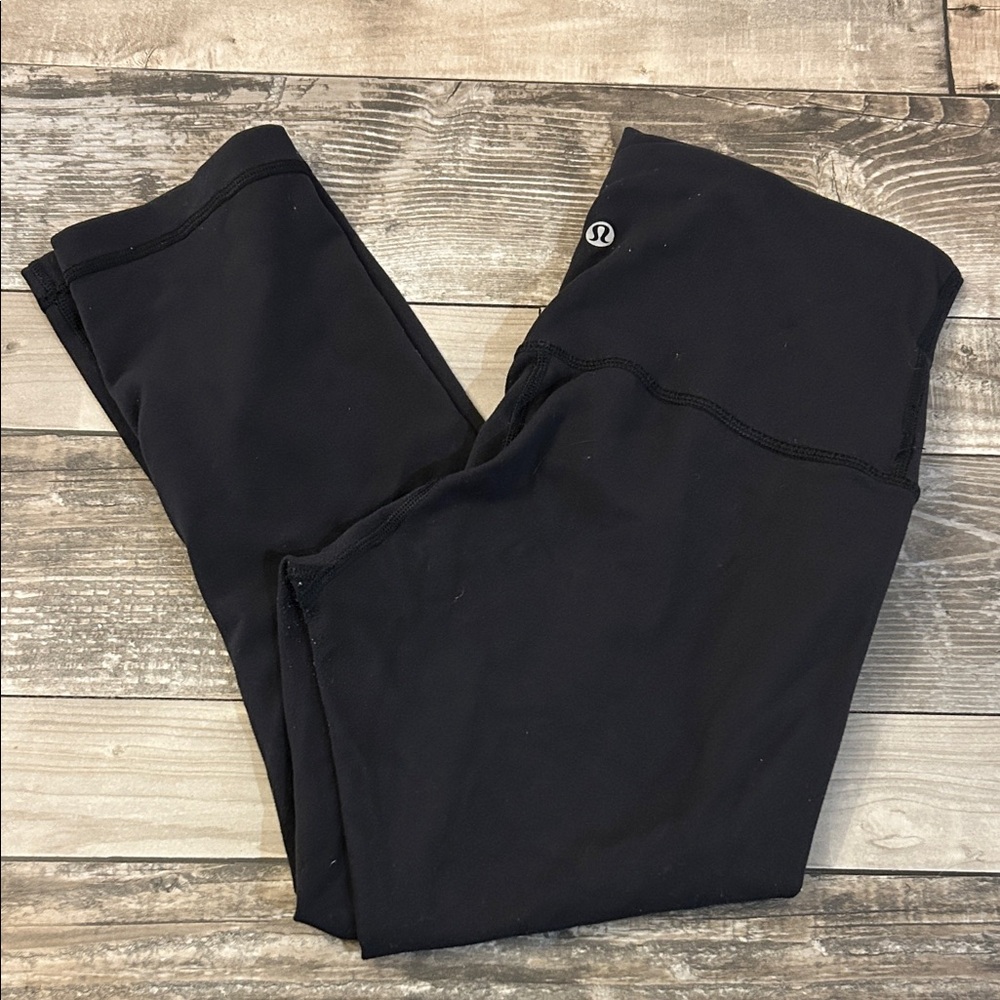 Lululemon Black Cropped Leggings
